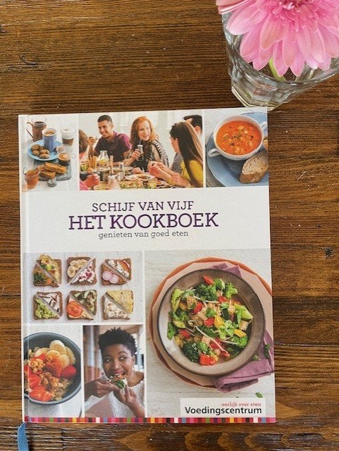 Schijf van vijf kookboek NIEUW van het Voedingscentrum, Boeken, Kookboeken, Hoofdgerechten, Nieuw, Ophalen of Verzenden, Gezond koken