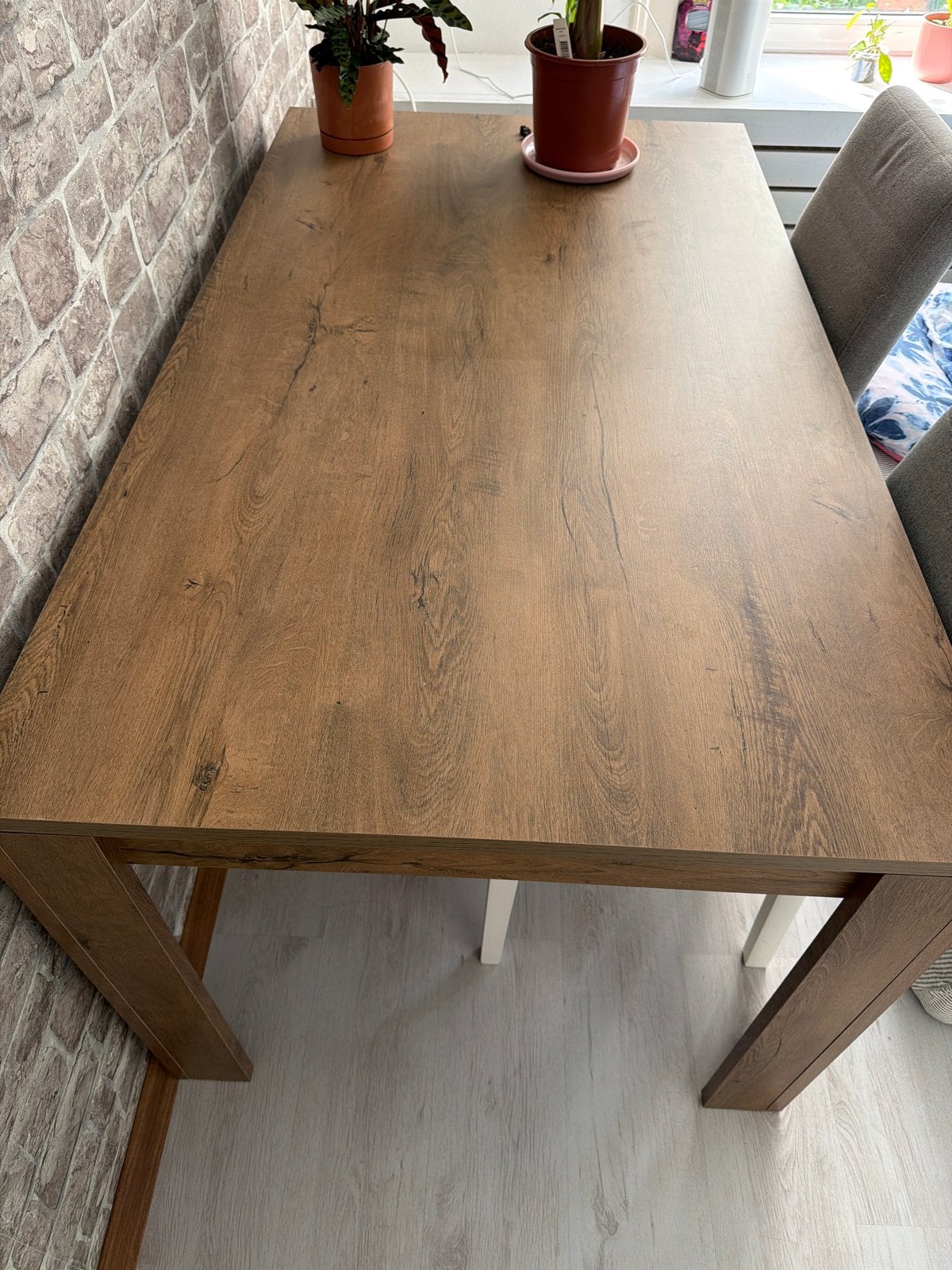 Eettafel met houtlook en 3 stoelen, Ophalen, 50 tot 100 cm, Zo goed als nieuw, Vijf personen of meer