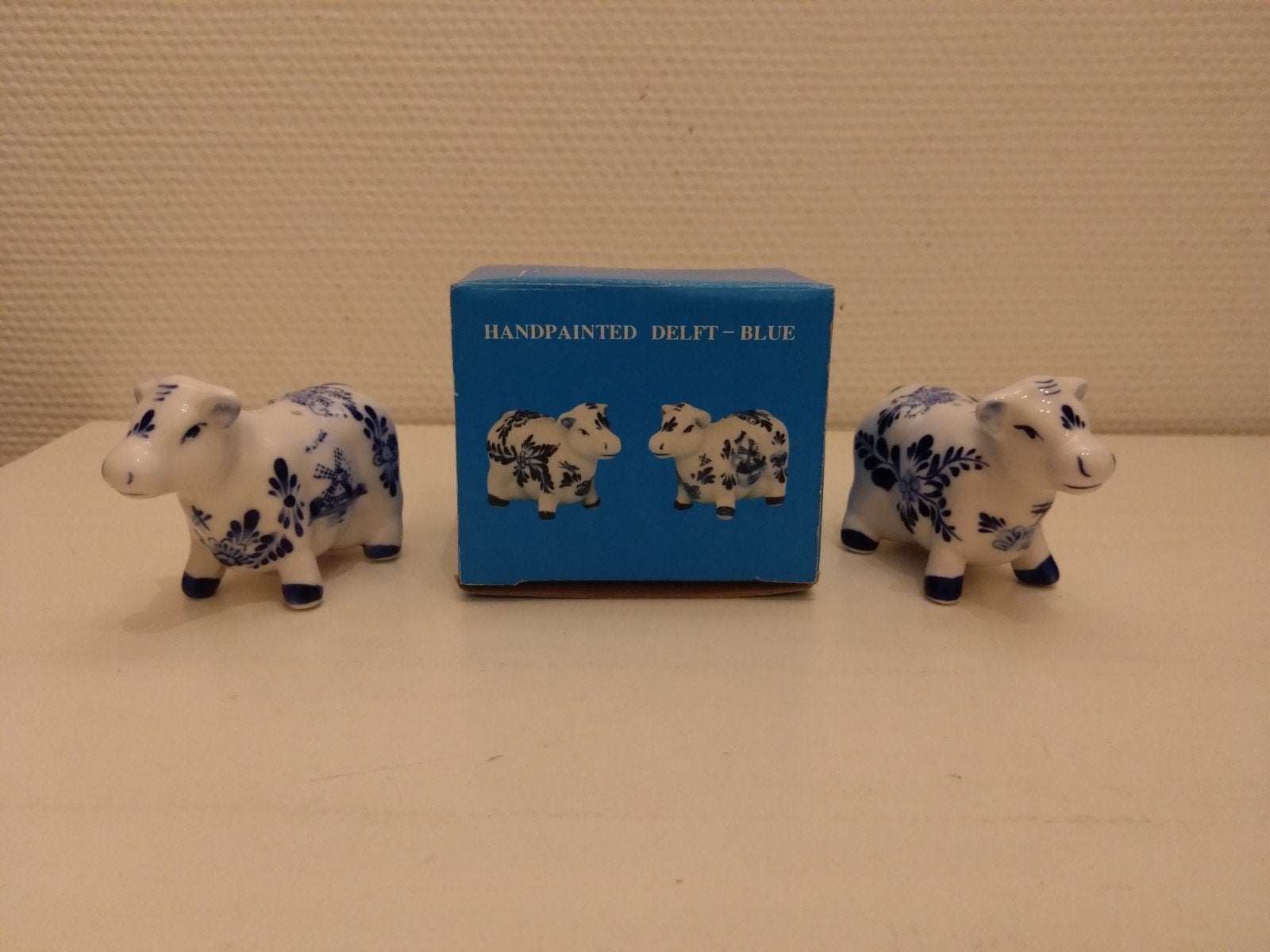 Peper en zoutstel Delfts blauw handgeschilderd, Verzamelen, Ophalen of Verzenden, Zo goed als nieuw, Overige materialen, Overige typen