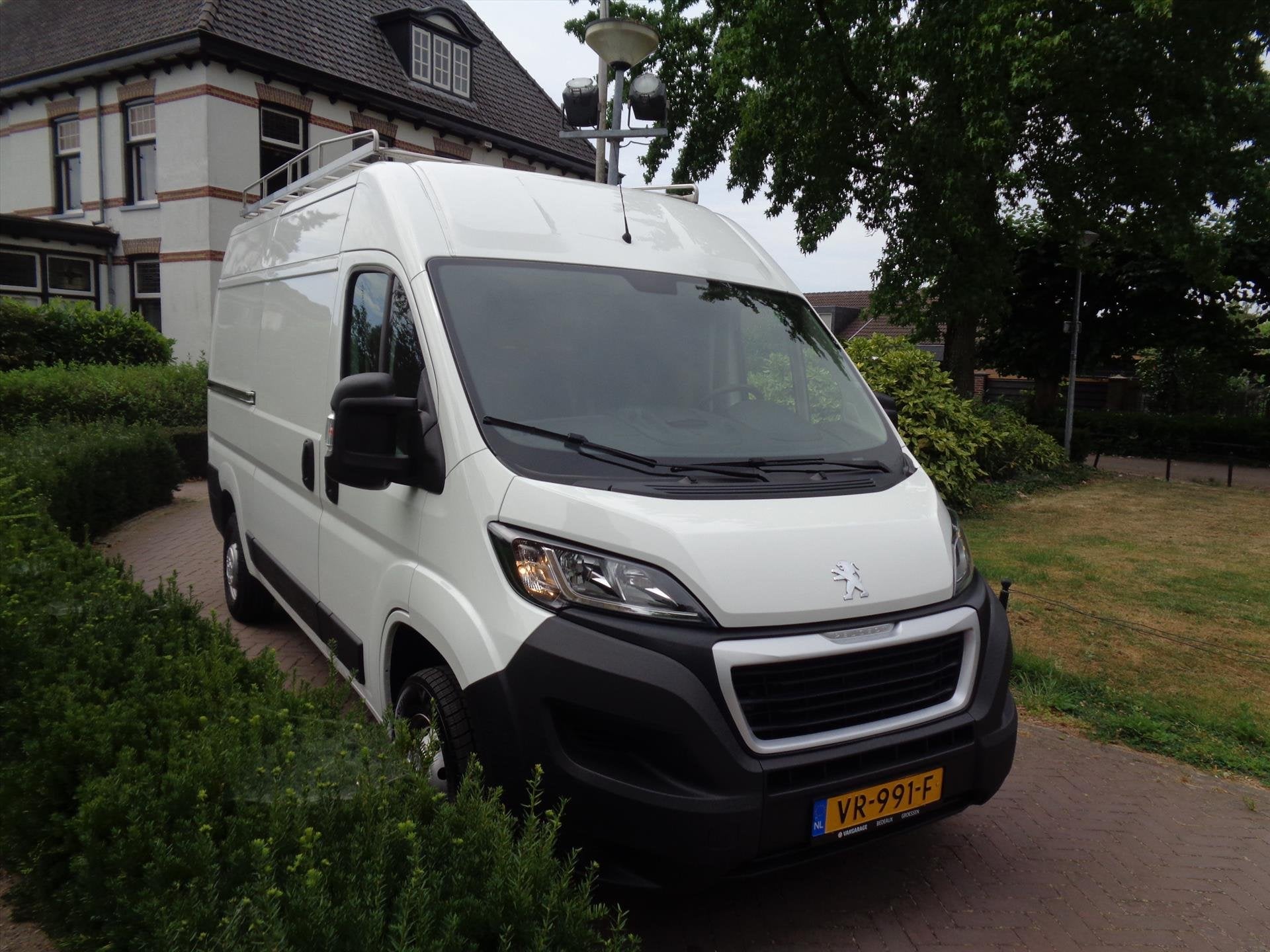 PEUGEOT Boxer GB 335 L2H2 HDI 130PK XR, 1e eigenaar -rvs imp, Euro 5, Gebruikt, 4 cilinders, Met garantie (alle)