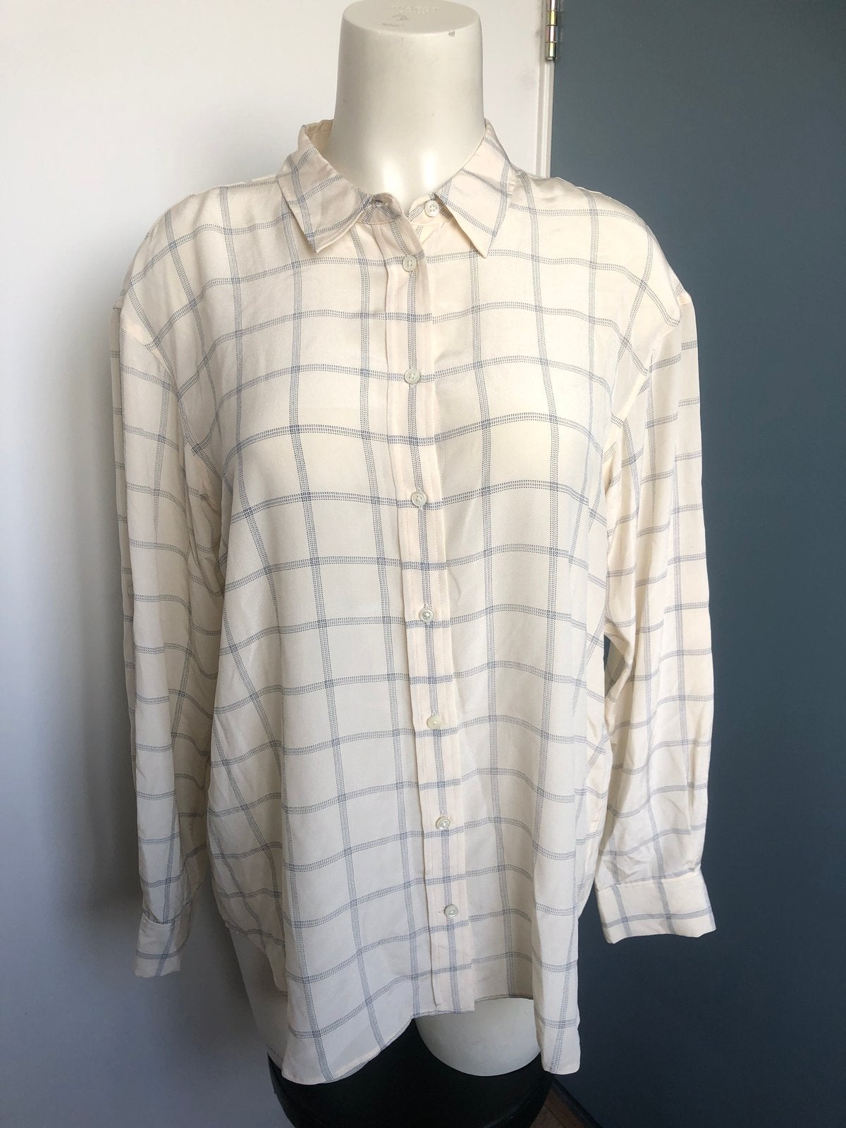 Closed zijde roomwit geruite blouse l, Maat 42/44 (L), Ophalen of Verzenden, Zo goed als nieuw, X
