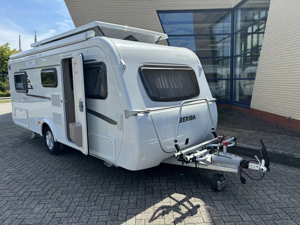 Eriba Feeling 442, Caravans en Kamperen, Standaardzit, Overige typen, Schokbreker, Bedrijf