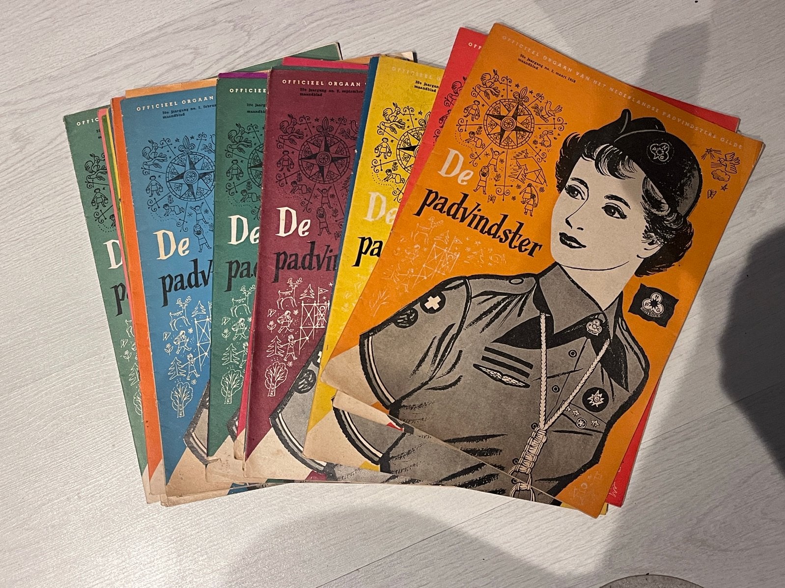 18x de padvindster 1958/1959 npg, Ophalen of Verzenden, Gebruikt, Boek of Tijdschrift