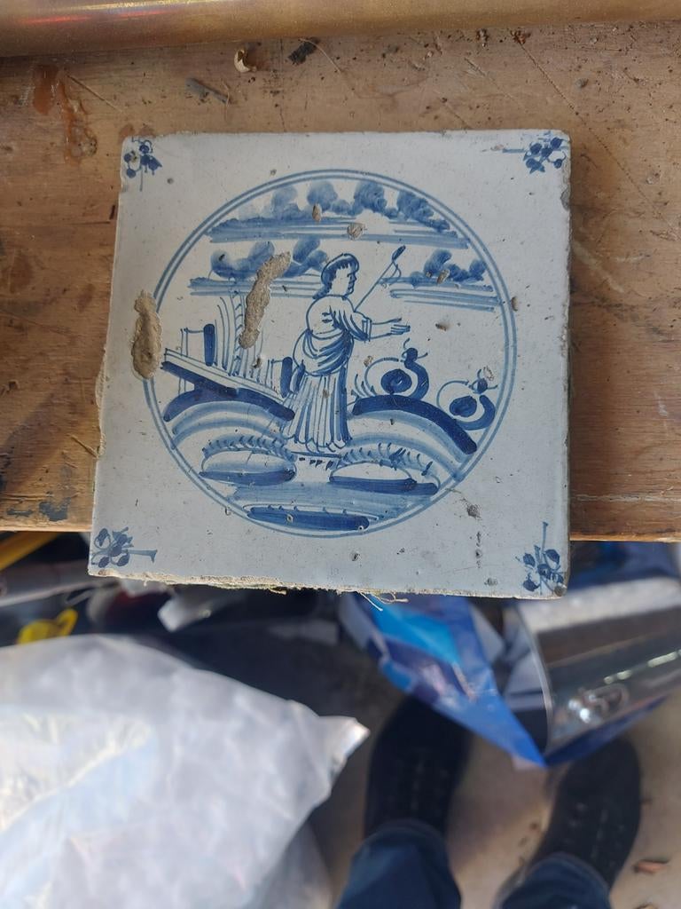 Makkumer Tegel met Voorstelling, Antiek en Kunst, Ophalen of Verzenden