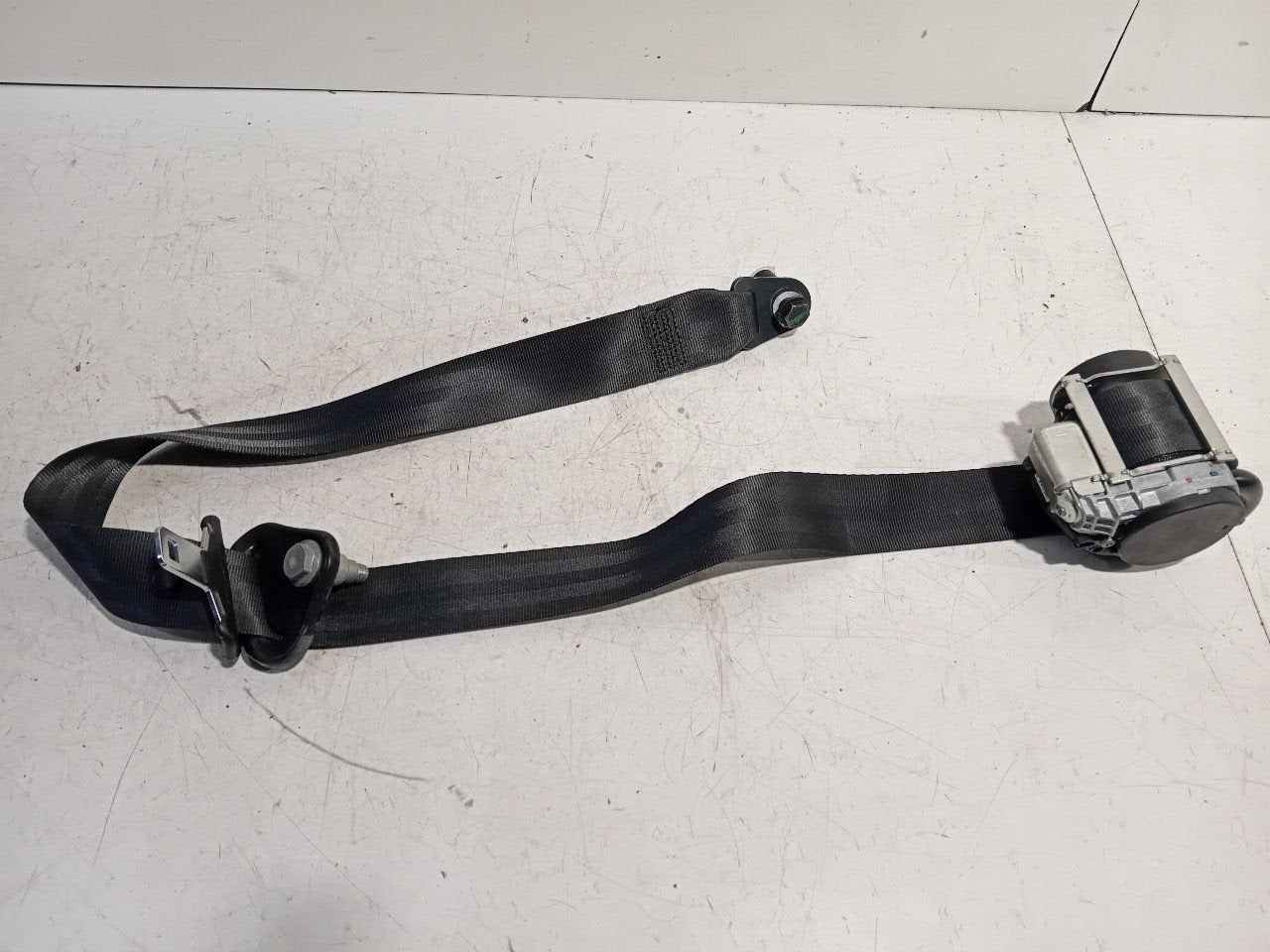Veiligheidsgordel rechts voor Dacia Sandero, Auto-onderdelen, Interieur en Bekleding, Dacia, Onderdelen@venauto.nl, Van der Ven Autorecycling B.V.