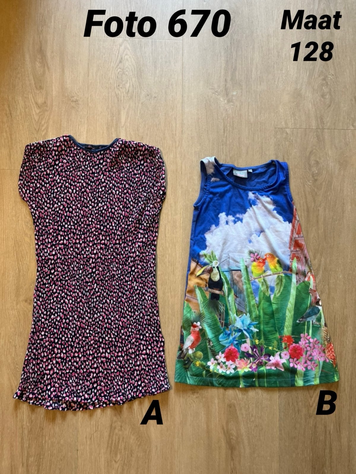 Jurk meisje maat 128 zgan *foto 670*, Kinderen en Baby's, Kinderkleding | Maat 128, Ophalen of Verzenden, Zo goed als nieuw, Meisje