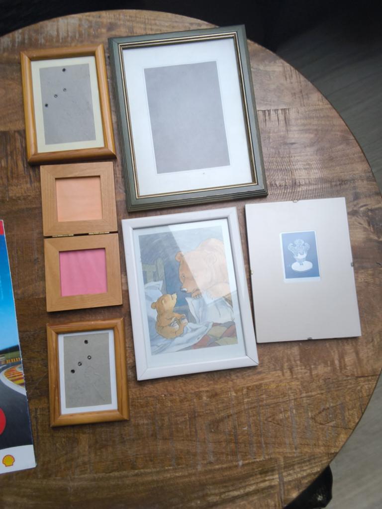 Kleine fotolijstjes., Ophalen of Verzenden, Overige thema's