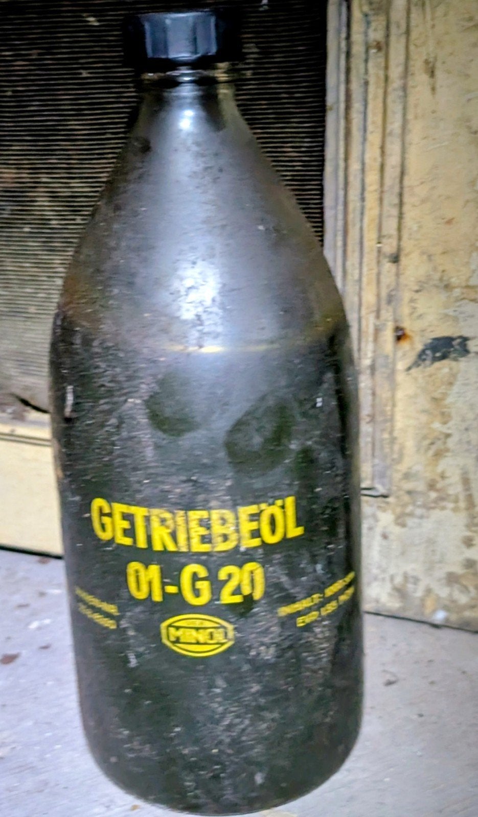 Vintage Minol Getriebeöl fles (DDR) - Decoratie/Verzamelaar, Verzamelen, Ophalen of Verzenden, Auto's