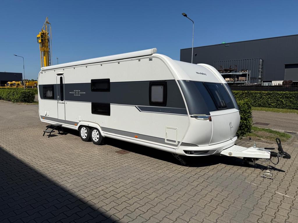 Hobby 720 UKFe Prestige (2016) - Ruime familiecaravan 7p, Caravans en Kamperen, Caravans, Vast bed, Rondzit, Hobby, 7 tot 8 meter
