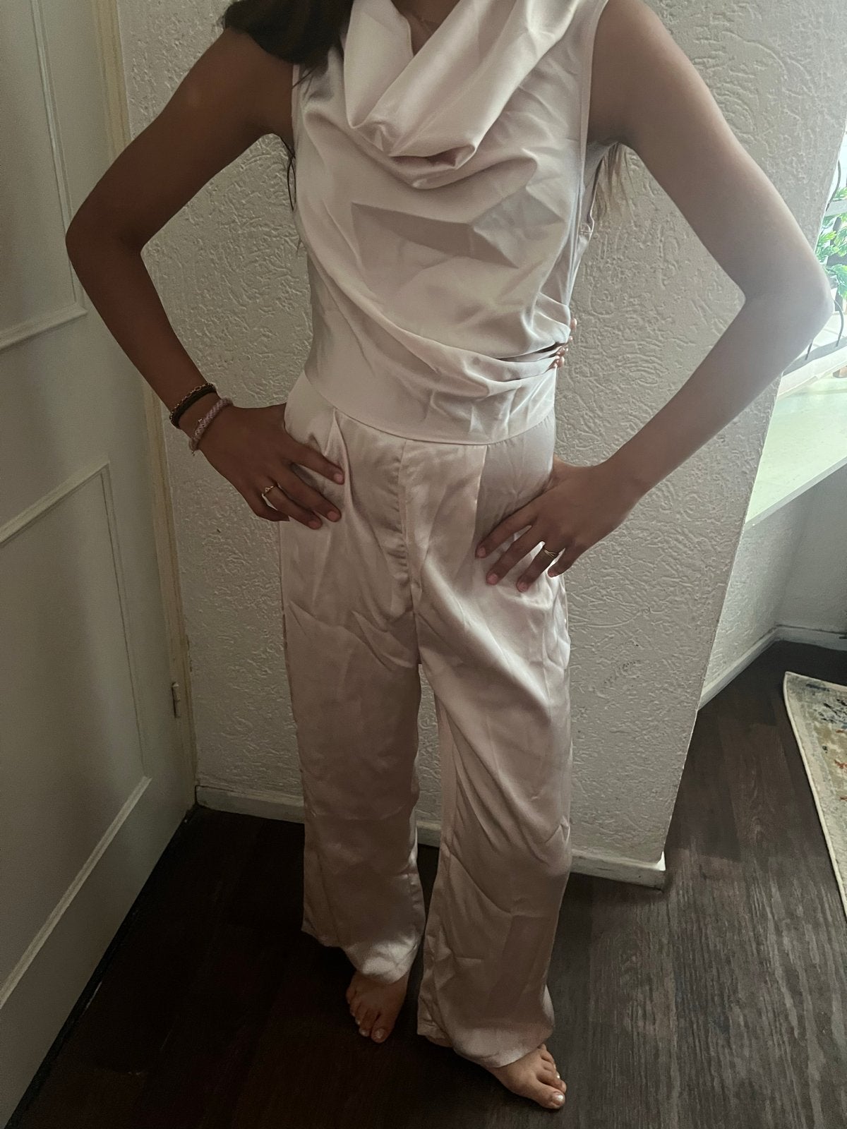 Nieuwe Shein satijnen jumpsuit  met wijde pijpen, Ophalen of Verzenden, Nieuw, Maat 36 (S), Overige kleuren