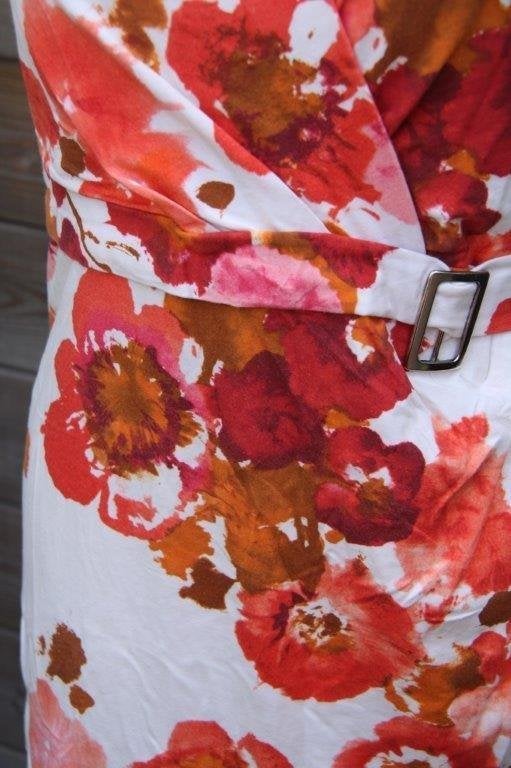Overslagjurk creme/ rood/ bruin Mark mt 38 Vaste prijs, Kleding | Dames, Jurken, Maat 38/40 (M), Ophalen of Verzenden, Zo goed als nieuw