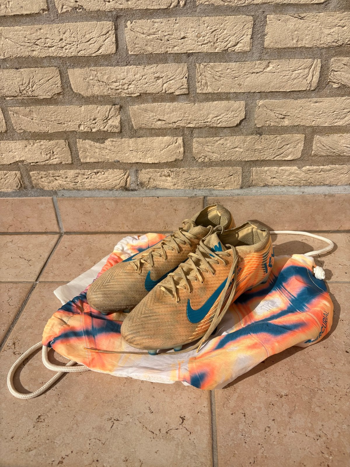 Nike Air Zoom Mercurial Vapor 16 Kylian Mbappe, Sport en Fitness, Gebruikt, Maat XS of kleiner, Schoenen, Ophalen of Verzenden