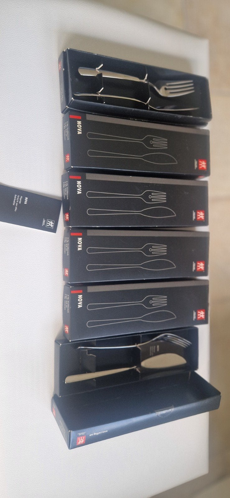 Zwilling Nova Visbestek - 6 dozen, Huis en Inrichting, Keuken | Bestek, Bestekset, Nieuw, Ophalen of Verzenden, Rvs of Chroom