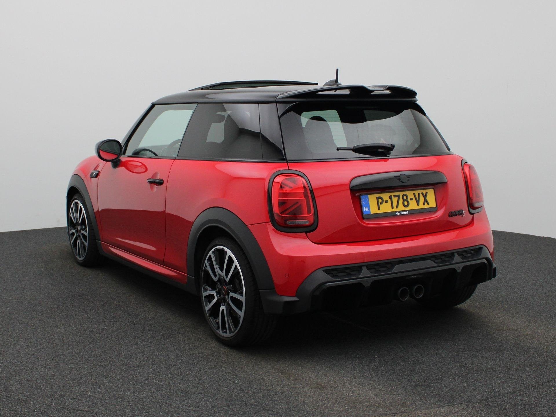 MINI 3-Deurs 2.0 Cooper S John Cooper Works | Automaat| Pano, Auto's, Gebruikt, 4 stoelen, Origineel Nederlands, Bedrijf