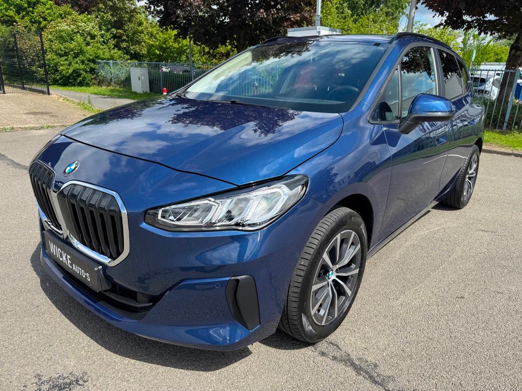 BMW 220I ACTIVE TOURER Automaat Led Camera Leder Navigatie, Gebruikt, 156 pk, Blauw, Leder
