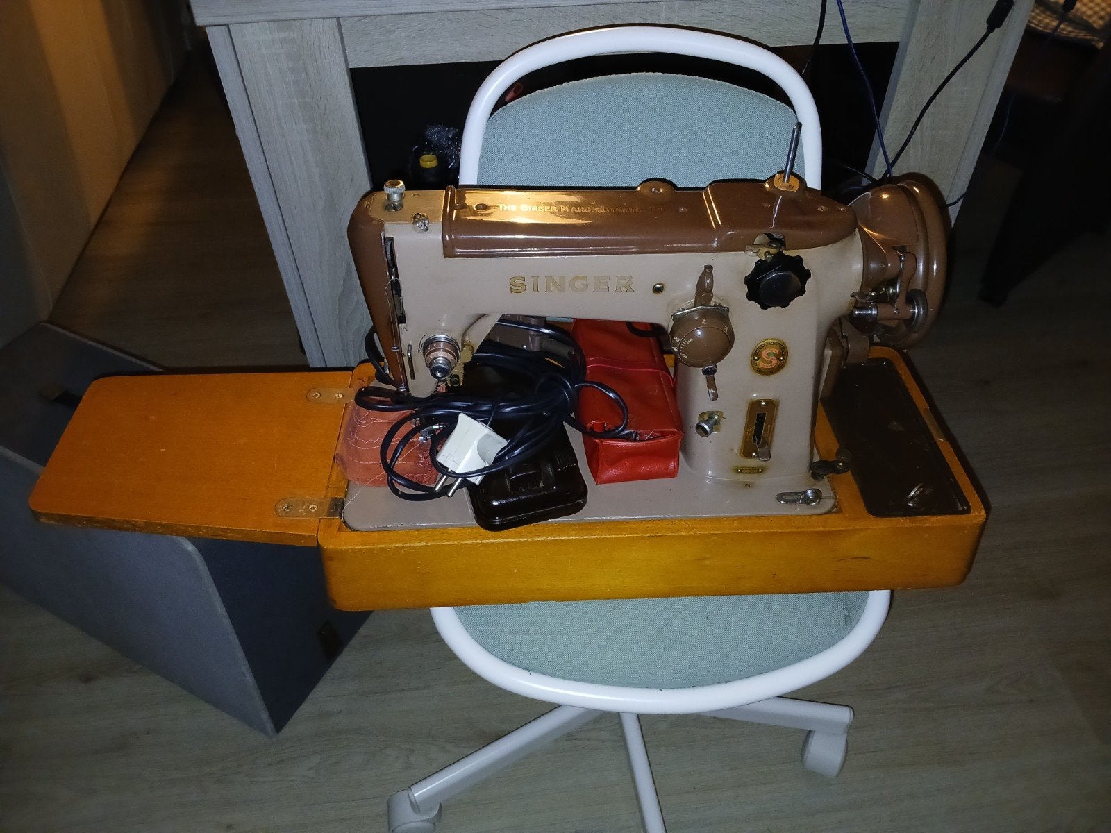 Singer 306, Ophalen of Verzenden, Zo goed als nieuw, Lockmachine, Singer