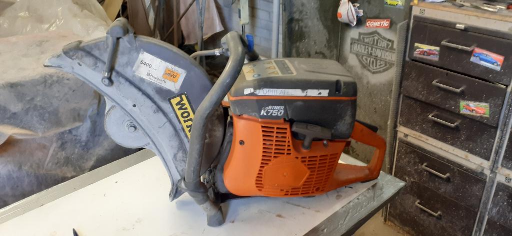 Gereviseerde Husqvarna Bandenzaag, Ophalen, 70 mm of meer, Overige typen, Zo goed als nieuw