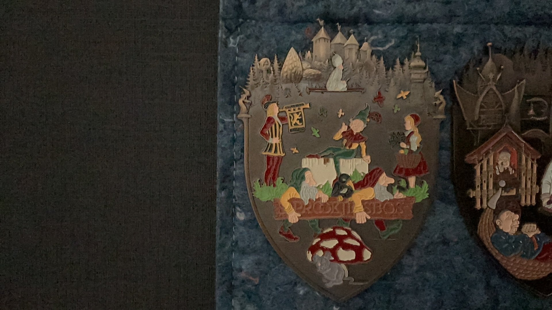 Efteling reuze pin sprookjesbos, Ophalen of Verzenden, Zo goed als nieuw