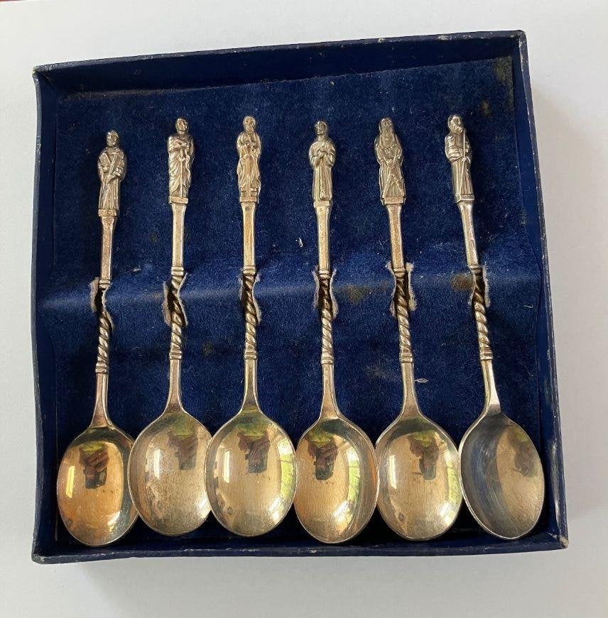 De beroemde "Apostel" theelepels en gebak vorkjes, Ophalen of Verzenden, Zilver