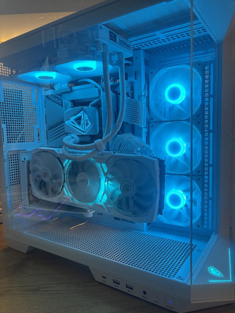 Gaming PC 7900 xtx, Computers en Software, Desktop Pc's, Zo goed als nieuw, 4 Ghz of meer, HDD, SSD, 32 GB, Met videokaart, Gaming