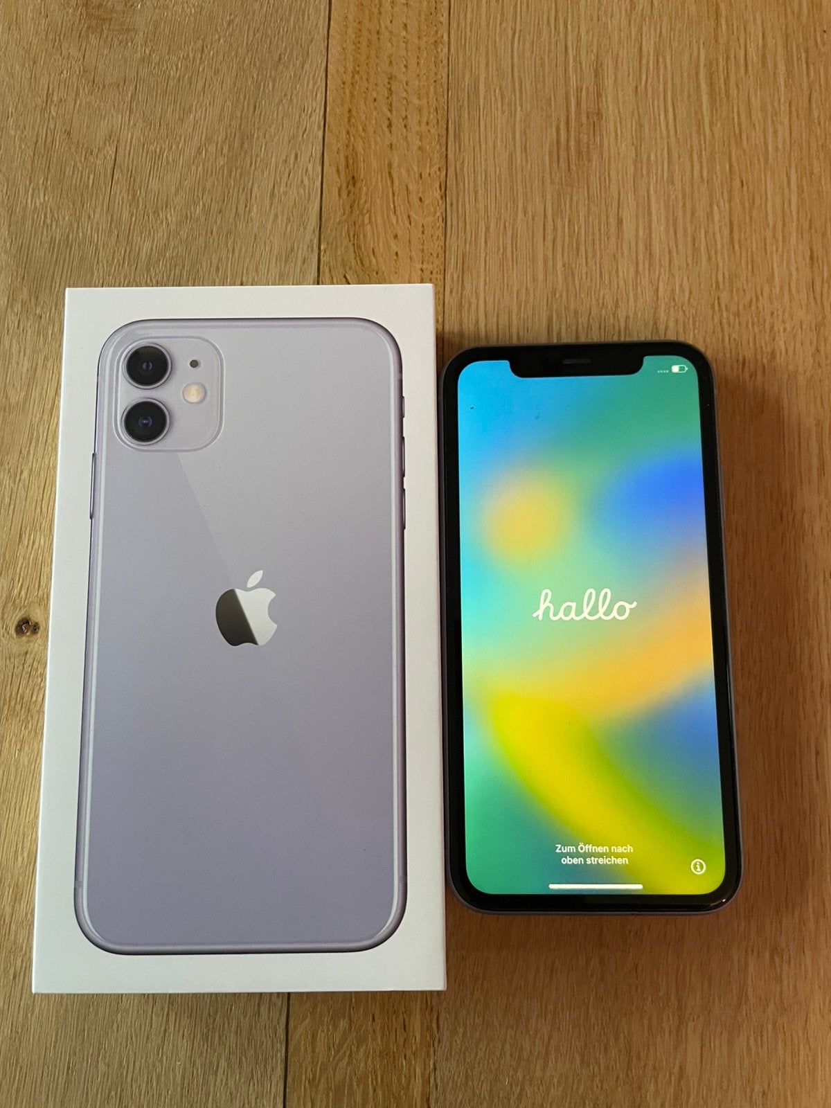 Te koop iPhone 11, Ophalen, Paars, IPhone 11, Zo goed als nieuw