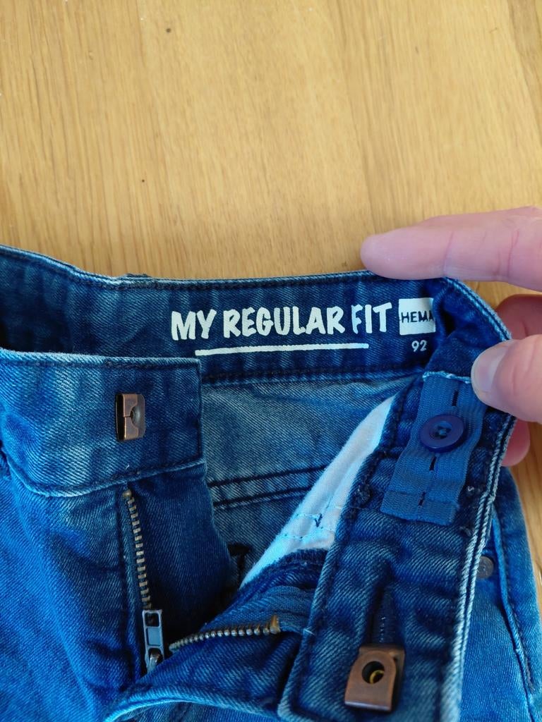 Hema spijkerbroek mt 92 nieuw, Kinderen en Baby's, Kinderkleding | Maat 92, Broek, Nieuw, Ophalen of Verzenden, Hema