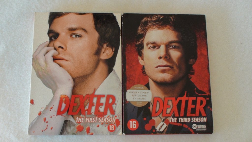 Dexter seizoen 1 en 2, Ophalen of Verzenden, Zo goed als nieuw, Komedie, Seizoen 1
