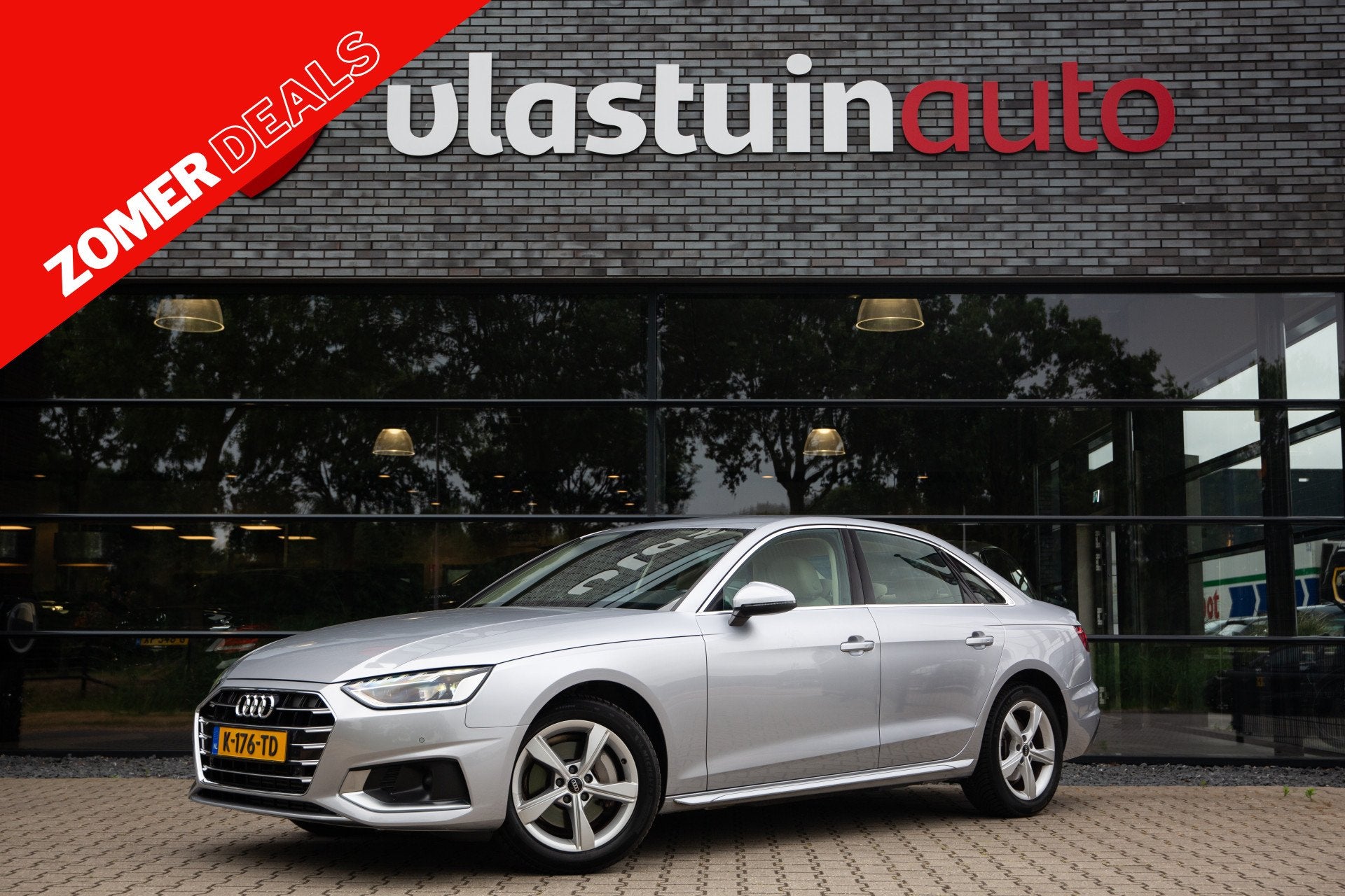 Audi A4 Limousine 40 TFSI Business Edition 204PK , Adap. cru, Auto's, Gebruikt, 4 cilinders, A4, Bedrijf