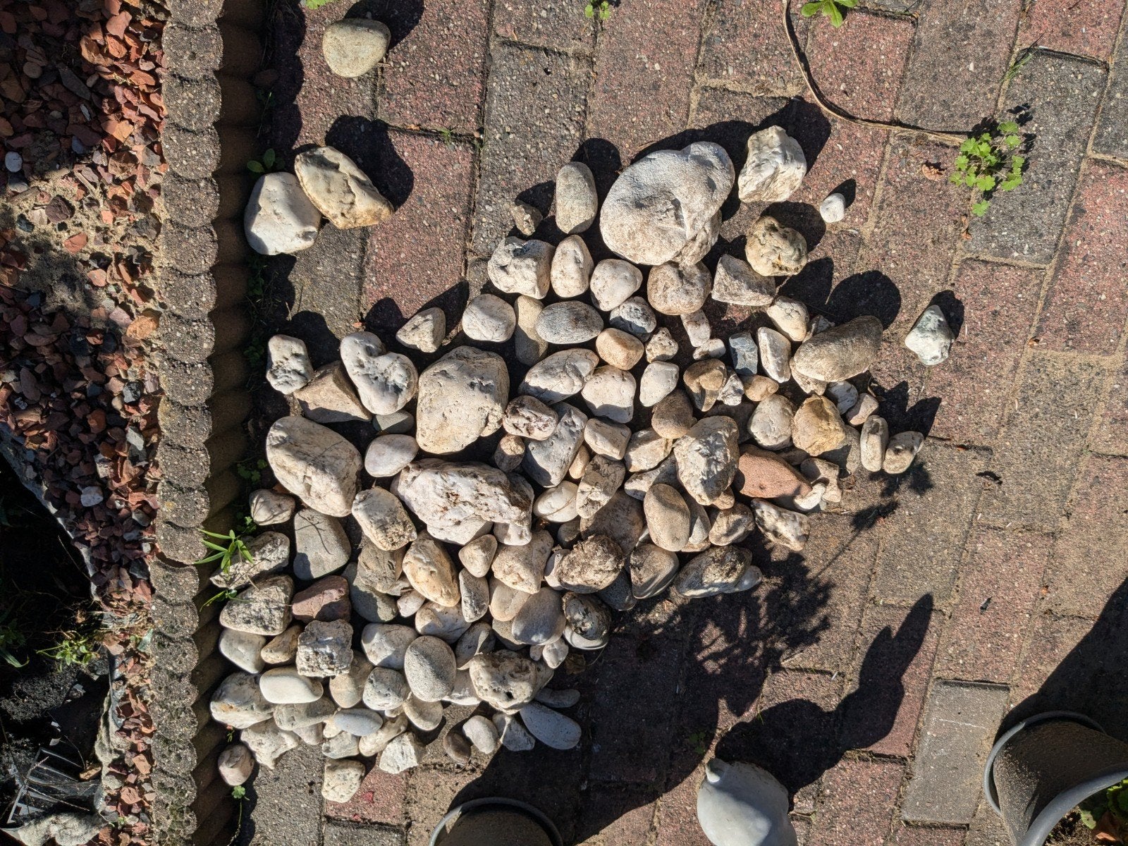 Gratis steentjes voor tuin of decoratie, Ophalen, Overige materialen, Gebruikt, Kei