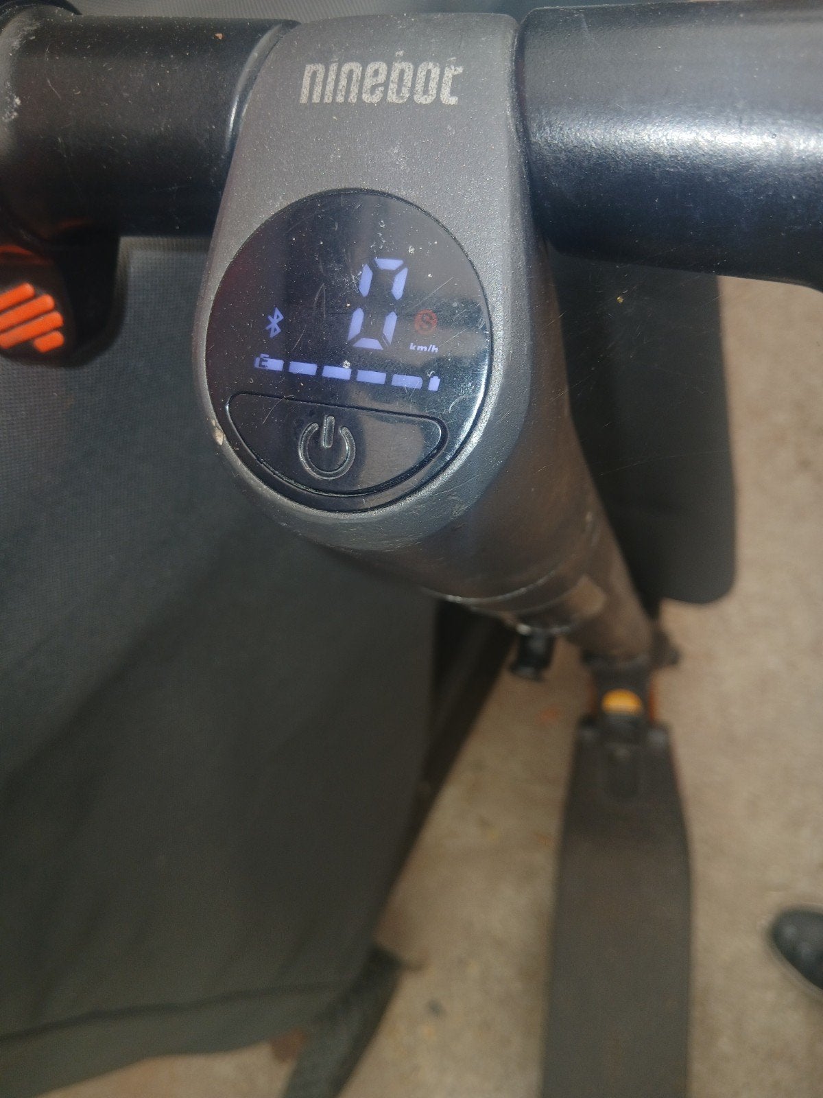 Ninebot Segway elektrische step - Goede staat, Fietsen en Brommers, Steps, Ophalen of Verzenden