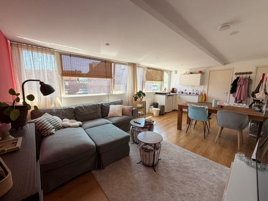 NIEUW! Woonruimte te huur Kapelstraat, Tilburg