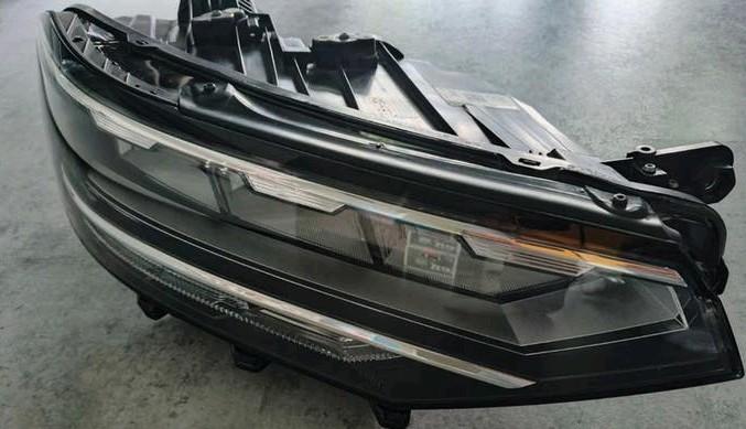 VW Passat Koplamp rechts 3G B8 Facelift B8.5 2019 +, Ophalen of Verzenden, Gebruikt, Volkswagen