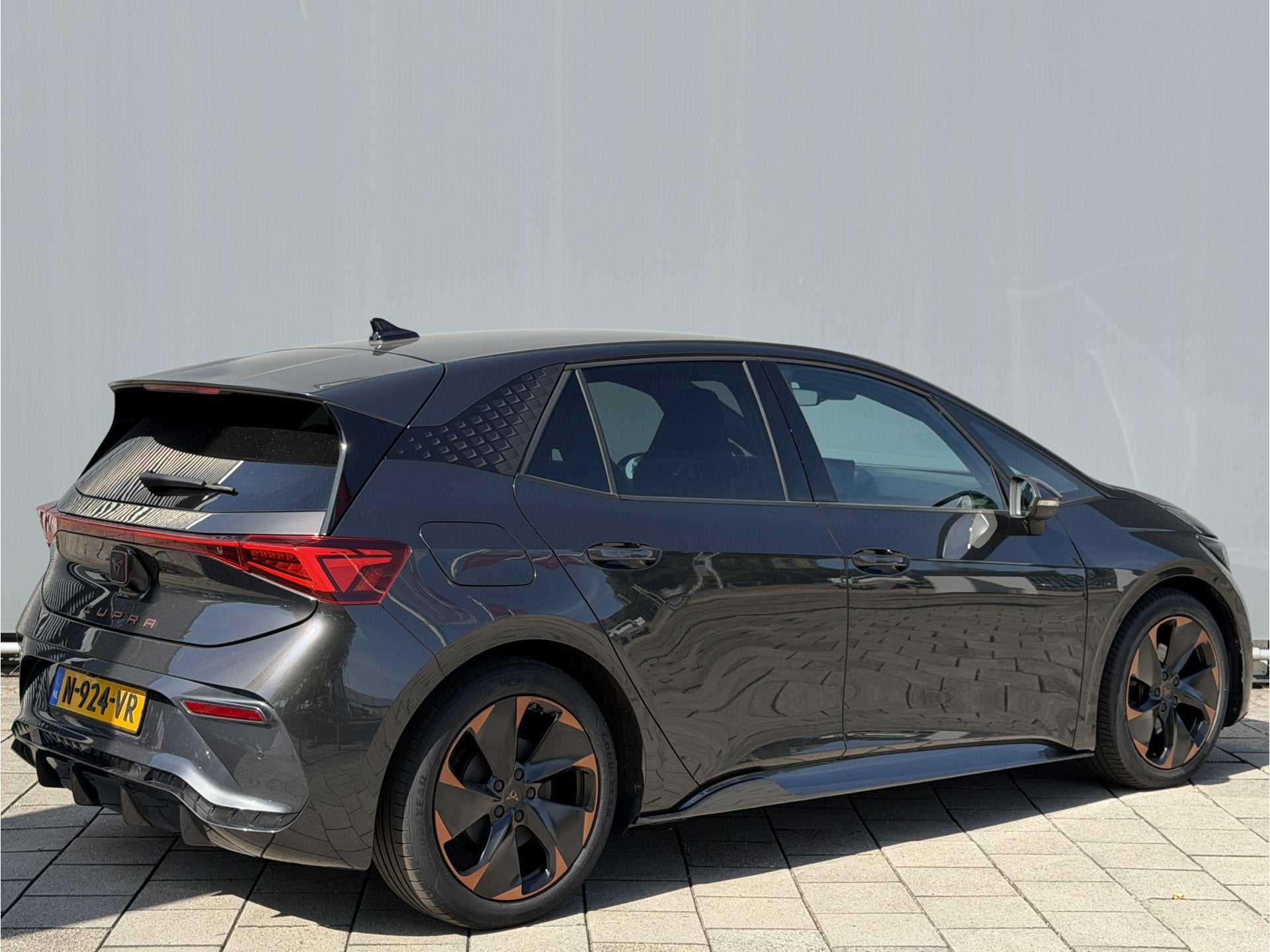 CUPRA Born BWJ 12-2021 | Adrenaline One 62 kWh | WARMTEPOMP, Auto's, Automaat, 419 km, Gebruikt, Zwart