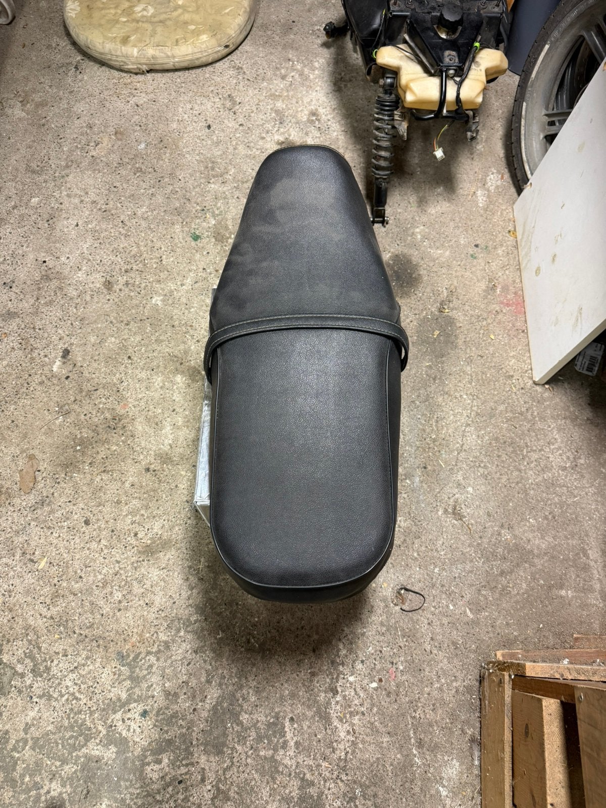 Motor Ural Dnepr Zadel uit 1981, Ophalen of Verzenden, Gebruikt