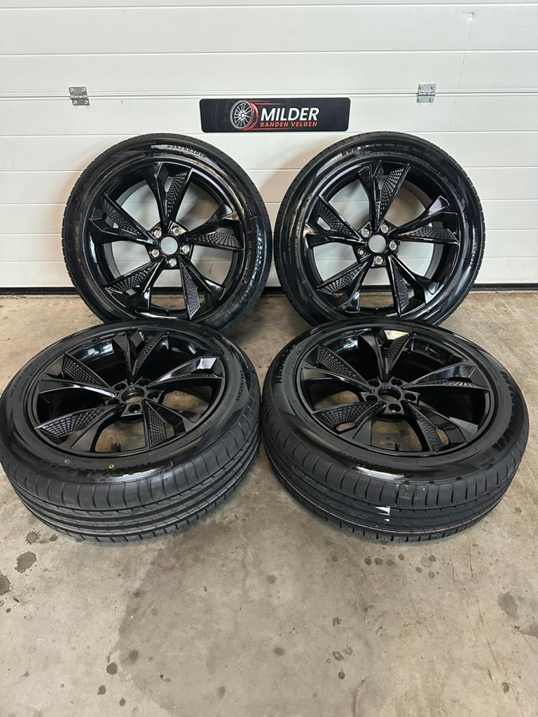Audi RS7 Look velgen+Zomerbanden Q3 19” 5x112 Nieuw, 19 inch, Industrieweg Oost 5b9, Banden en Velgen, Nieuw