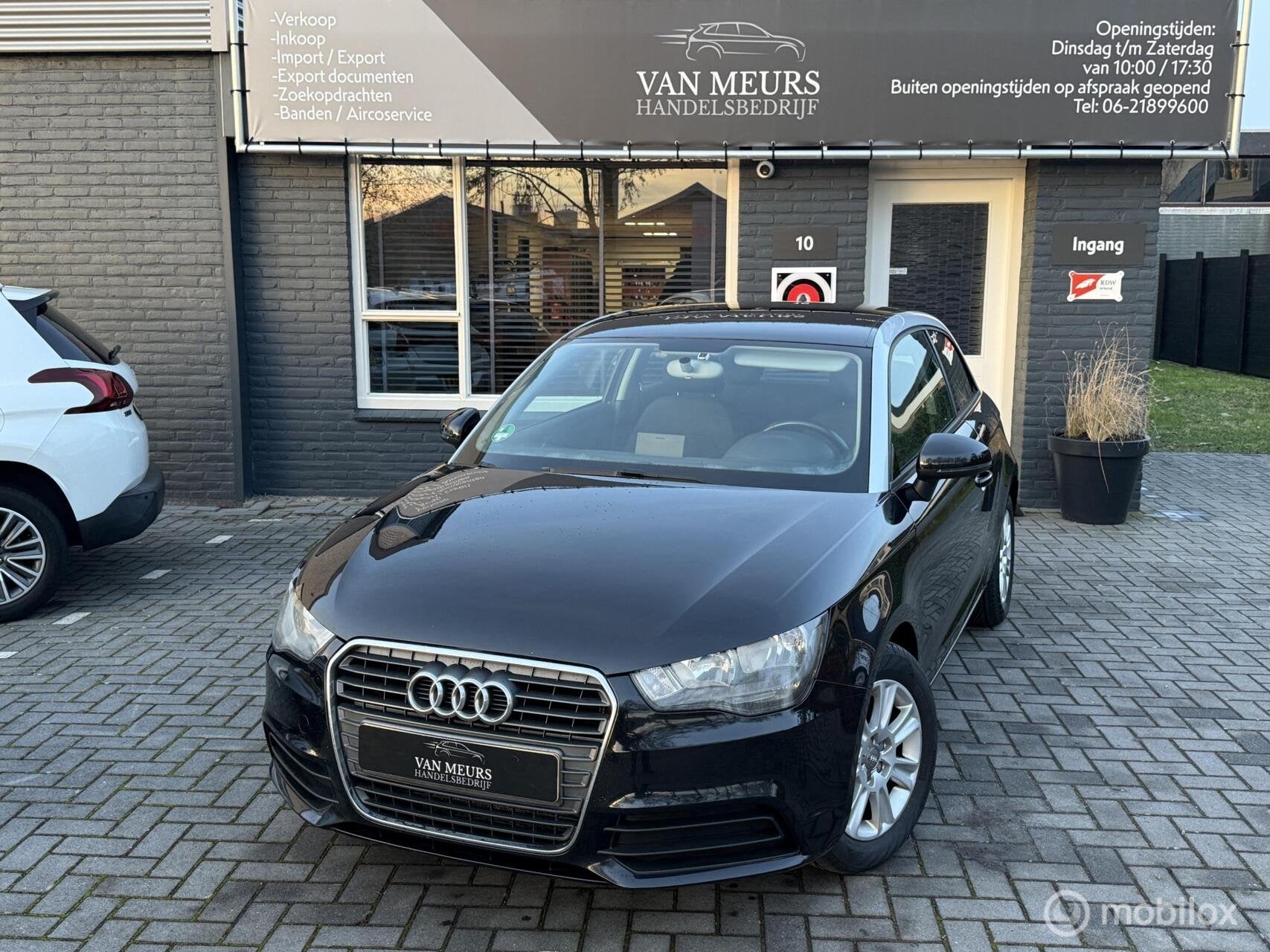 Audi A1 1.2 TFSI Attraction Pro Line Business, Airco, Cruise, Euro 5, 86 pk, 4 cilinders, 4 stoelen