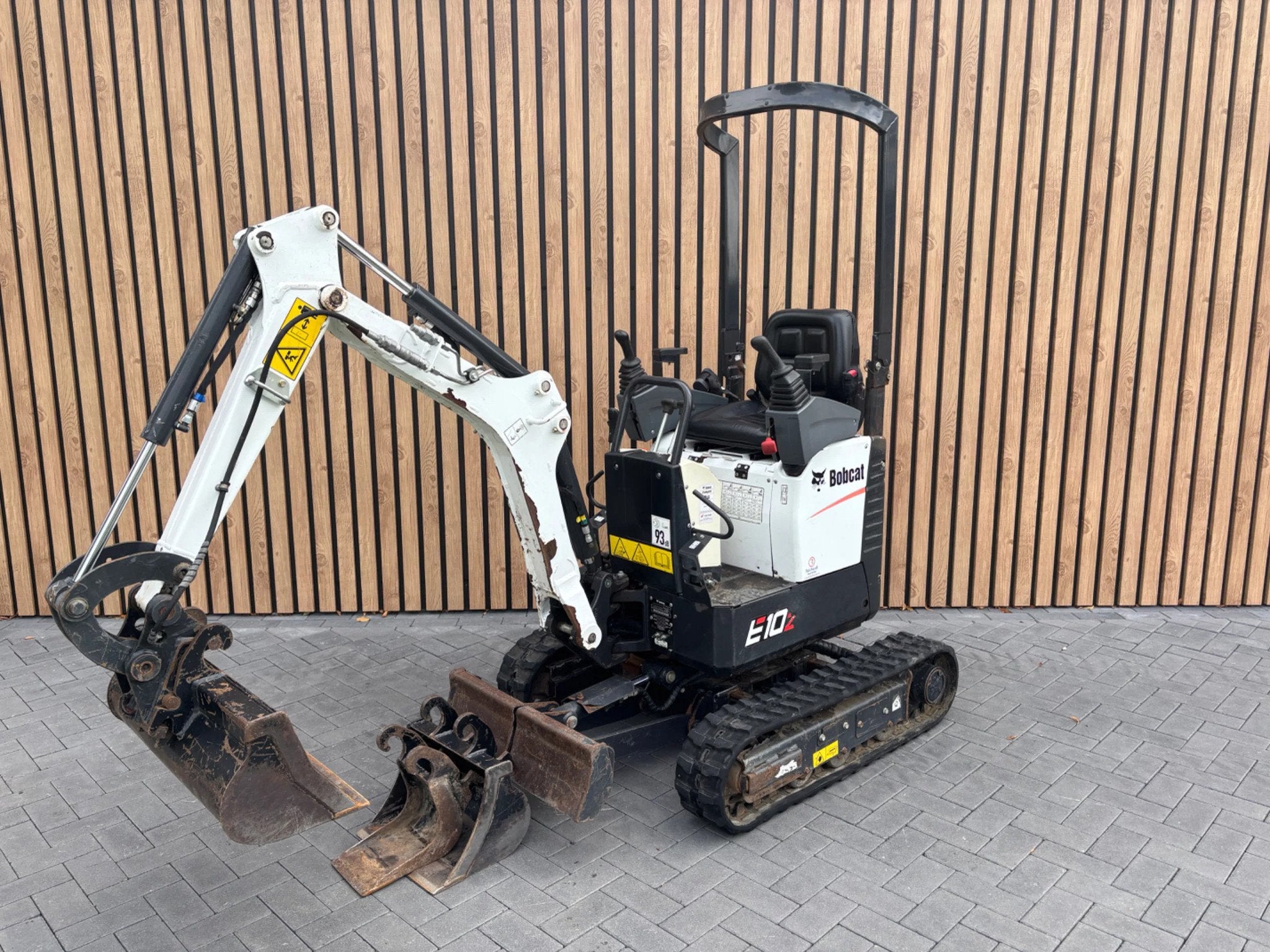 Bobcat E10Z uren 715 (bj 2020), Graafmachine