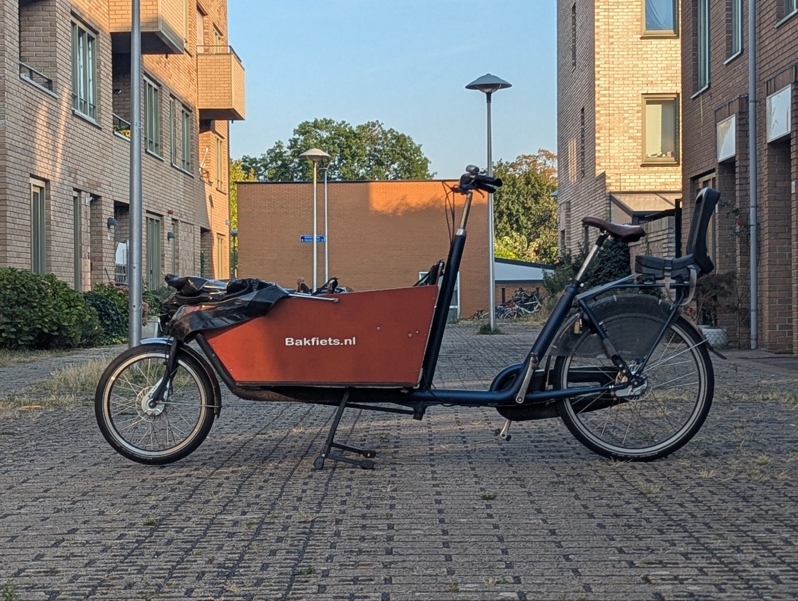 Bakfiets CargoBike Classic Long 8 versnellingen, Huif, 3 kinderen, Zo goed als nieuw, Trommelrem