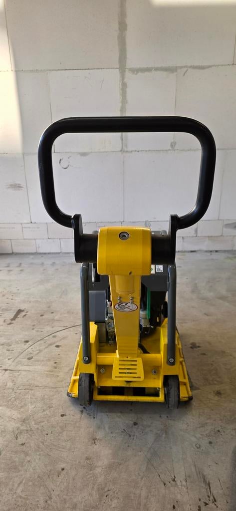 Wacker Neuson DPU3060 trilplaat, Ophalen