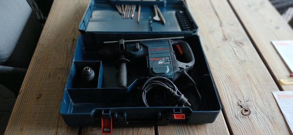 Bosch GBH4DFE boormachine hakhamer breekhamer sds plus, Boormachine, Ophalen of Verzenden, Variabele snelheid, Gebruikt