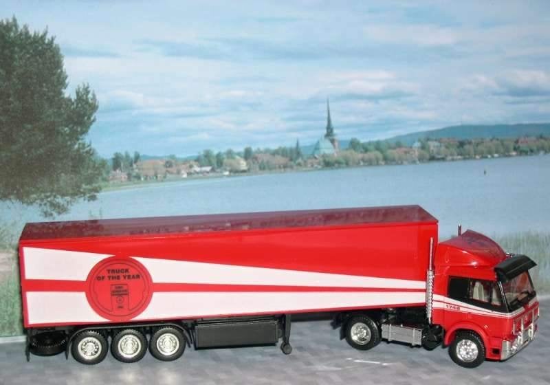 Mercedes Truck off the year Herpa 1:87, Ophalen of Verzenden, Nieuw, Bus of Vrachtwagen, Herpa