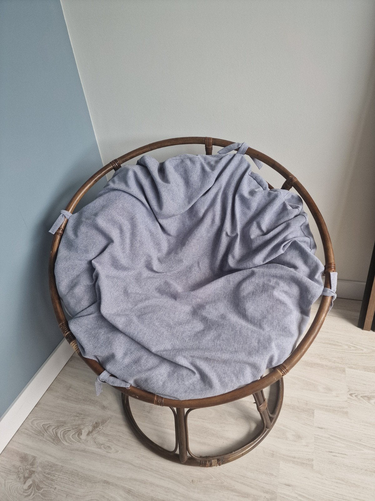 Comfortabele Papasan Fauteuil met Kussen, Huis en Inrichting, Stoelen, Gebruikt, Eén, Riet of Rotan, Stof, Bruin, Ophalen of Verzenden