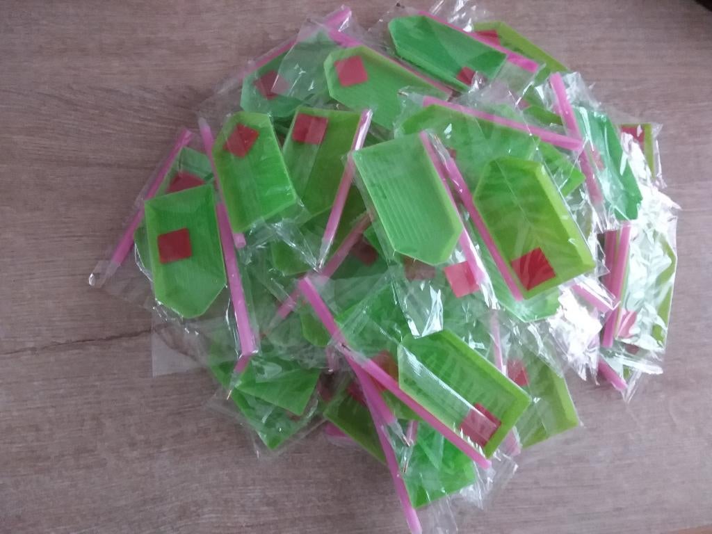 Diamond painting bakjes, Ophalen, Nieuw, Knutselwerk