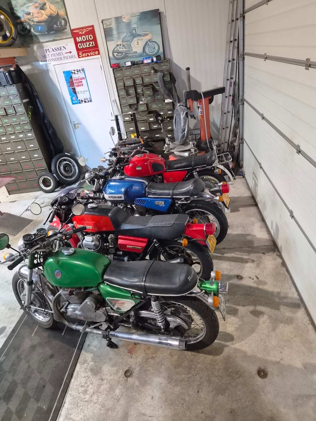 Laverda 750 gt,1200,sfc 1000,Ducati 860 ,Moto guzzi le mans, Motoren, Sport, Herder Ital Motors, Onbekend, Laverda