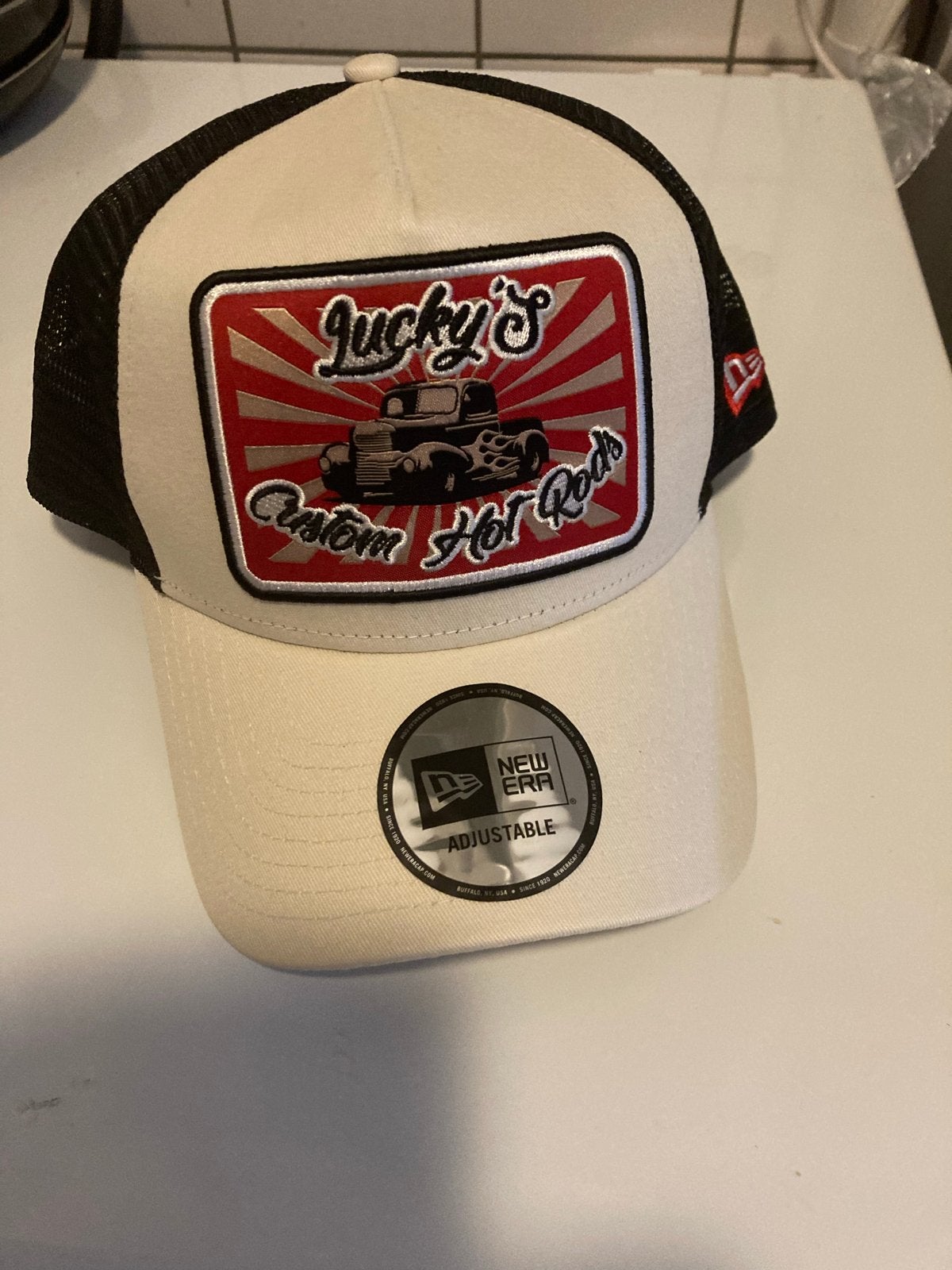 New Era Lucky's Custom Hot Rods Trucker Cap, Verzenden, Nieuw, One size fits all, Pet