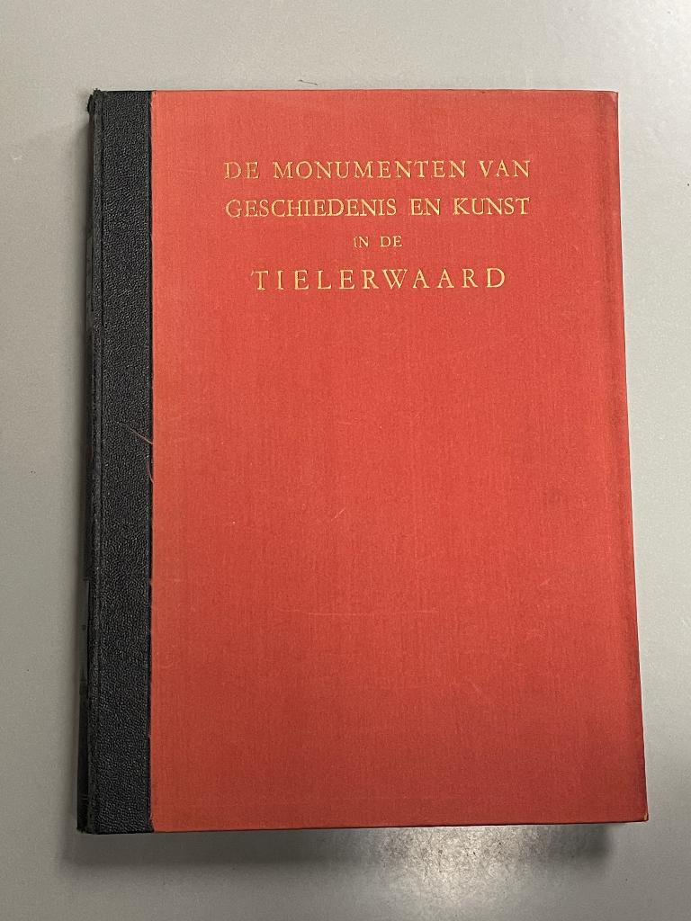 De monumenten van geschiedenis en kunst in Tielerwaard 1946