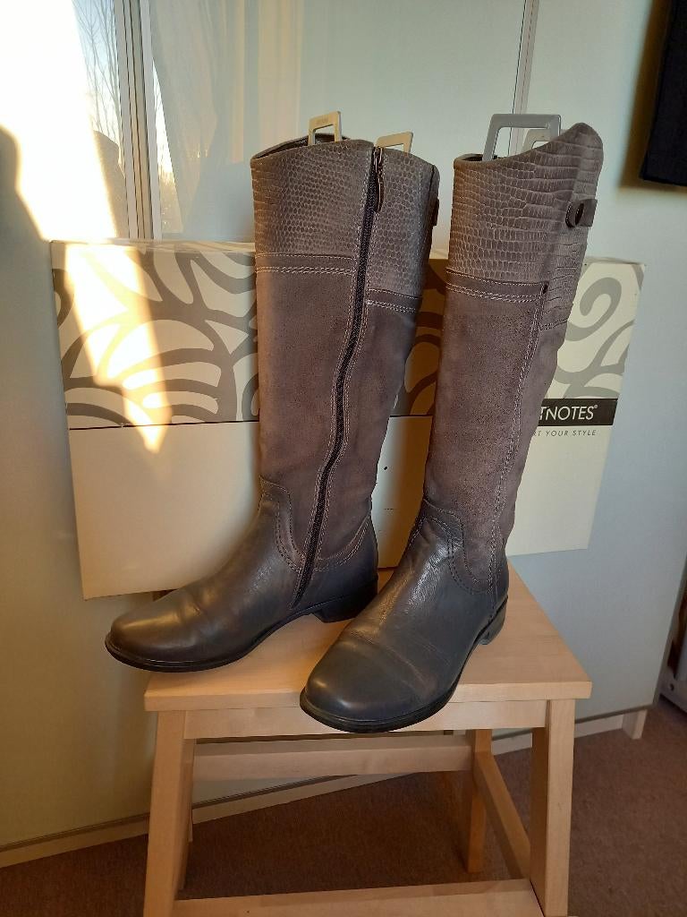 Grijze Lange Leren Laarzen Footnotes (Maat 37), Kleding | Dames, Schoenen, Hoge laarzen, Ophalen of Verzenden, Grijs, Footnotes