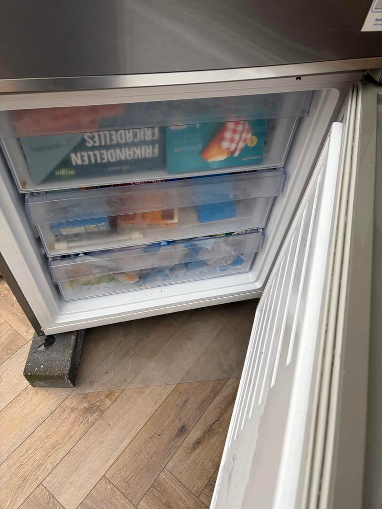 Beko Koel-vriescombinatie - Zo goed als nieuw, Ophalen, 200 liter of meer, 60 cm of meer, Met aparte vriezer