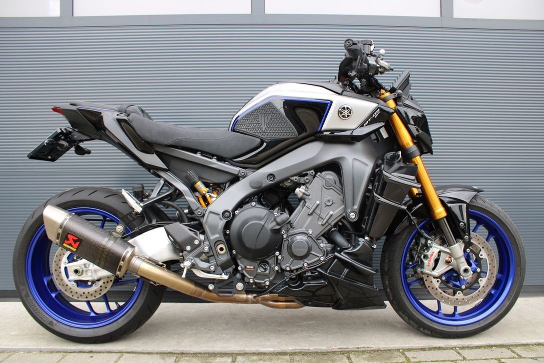Yamaha MT-09 SP (2025) *Org.NL*Akrapovic*Full*, Motoren, 890 cc, Bedrijf, Meer dan 35 kW, YAMAHA