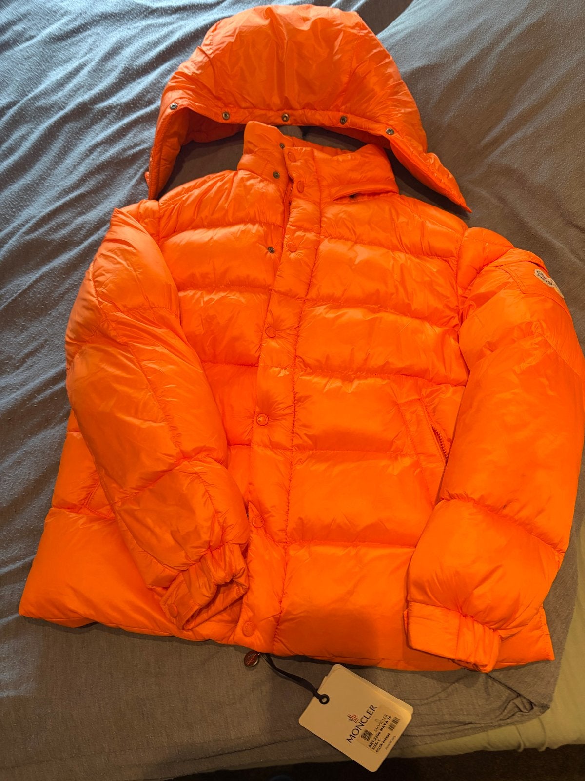 Moncler Maya 70 Oranje Donsjack - Maat 4 (L), Kleding | Heren, Ophalen, Nieuw, Maat 52/54 (L), Oranje
